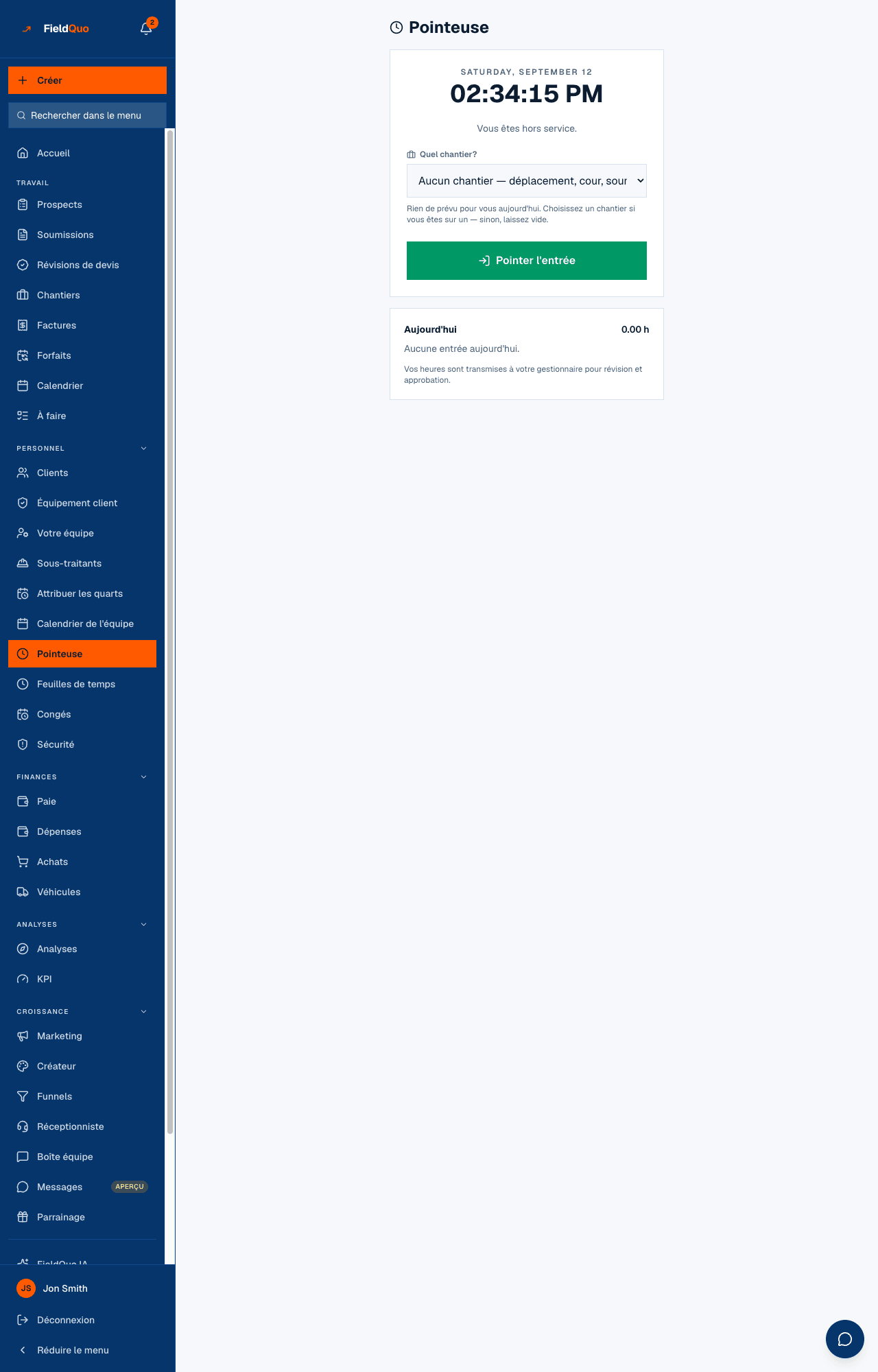 Pointeuse — hors service, le sélecteur Quel chantier? sur « Aucun chantier — déplacement, cour, soumissions », et le bouton Pointer l'entrée.